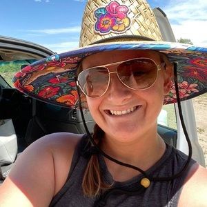 Meet your Posher, Natalie